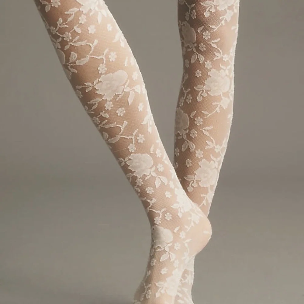 New ANTHROPOLOGIE Tulle Rossette Lace Floral Tights Cream / White Small